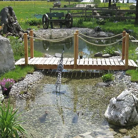 Hausernhof Farm stay *